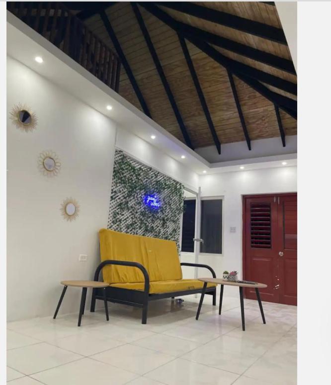 Queens Palace -Montego Bay Airport Suite Zewnętrze zdjęcie